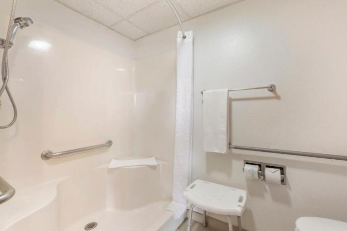 Quality Inn Hamilton Bitterroot Valley Room photo